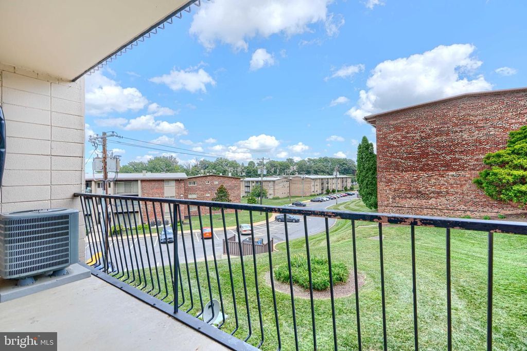 5534 KAREN ELAINE, New Carrollton, MD 20784