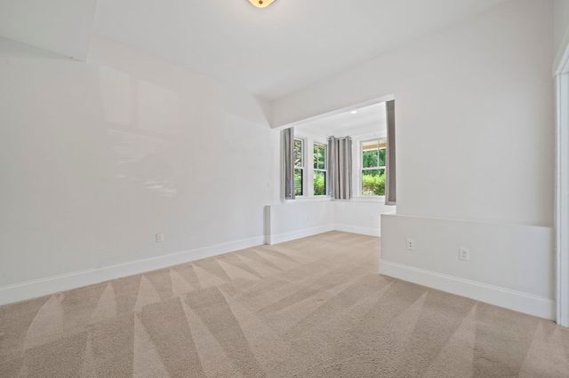 599 Washington St 12, Pembroke, MA 02359