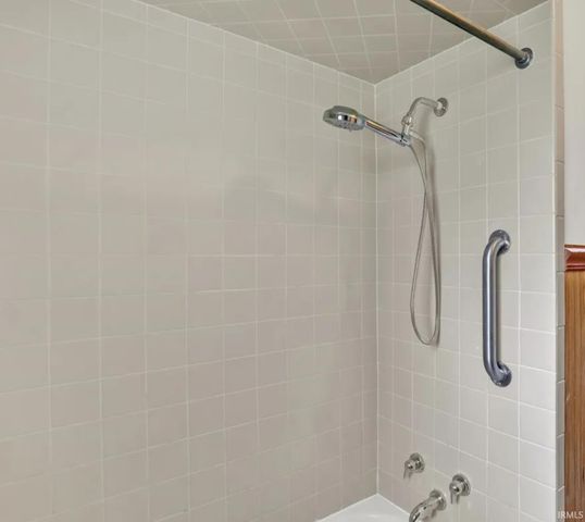 905 S Henderson Street, Bloomington, IN 47401