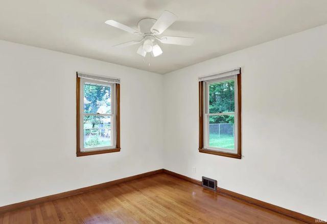 905 S Henderson Street, Bloomington, IN 47401