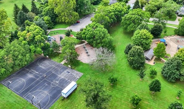 905 S Henderson Street, Bloomington, IN 47401