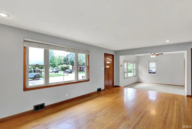 905 S Henderson Street, Bloomington, IN 47401