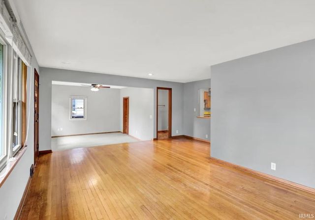 905 S Henderson Street, Bloomington, IN 47401