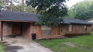 8 Chickasaw Dr., Laurel, MS 39440