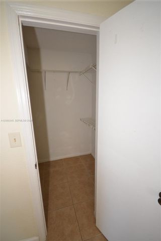 2796 S University Drive 2102, Davie, FL 33328