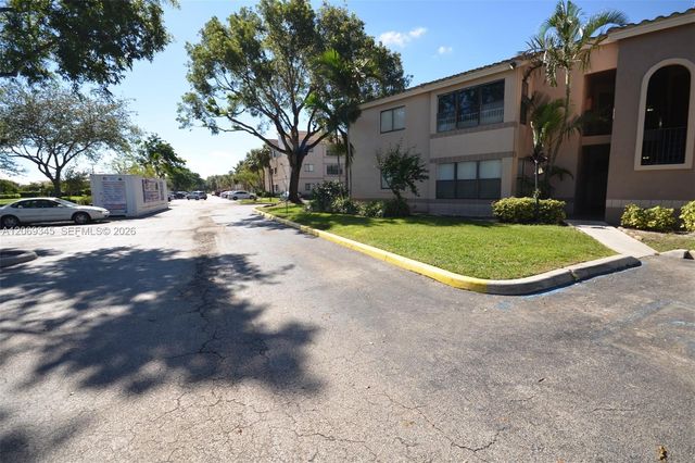2796 S University Drive 2102, Davie, FL 33328