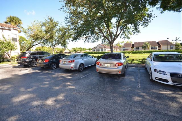 2796 S University Drive 2102, Davie, FL 33328