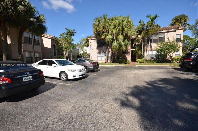 2796 S University Drive 2102, Davie, FL 33328
