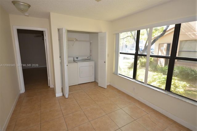 2796 S University Drive 2102, Davie, FL 33328