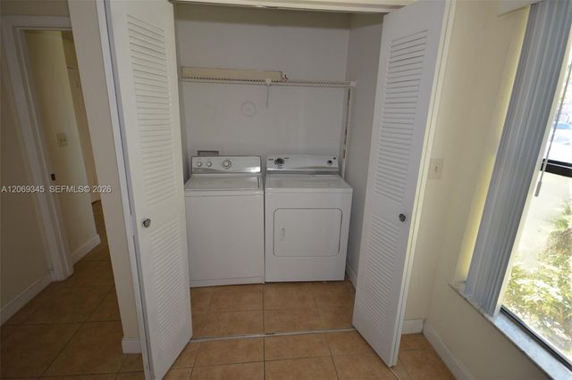 2796 S University Drive 2102, Davie, FL 33328