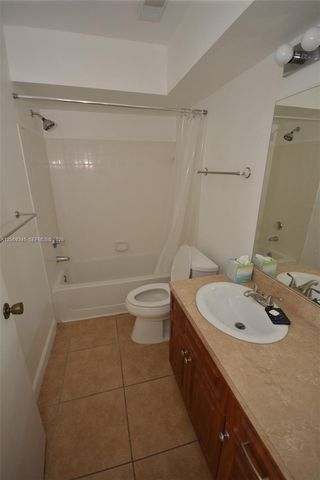 2796 S University Drive 2102, Davie, FL 33328
