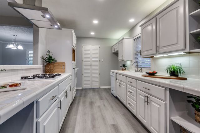 1700 Damian Way, Richardson, TX 75081