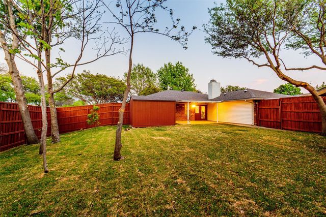 1700 Damian Way, Richardson, TX 75081