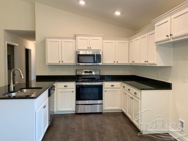 709 Giese Ln 3, Pensacola, FL 32506