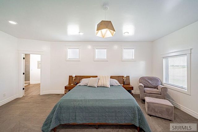 956 E 1100 N, Shelley, ID 83274