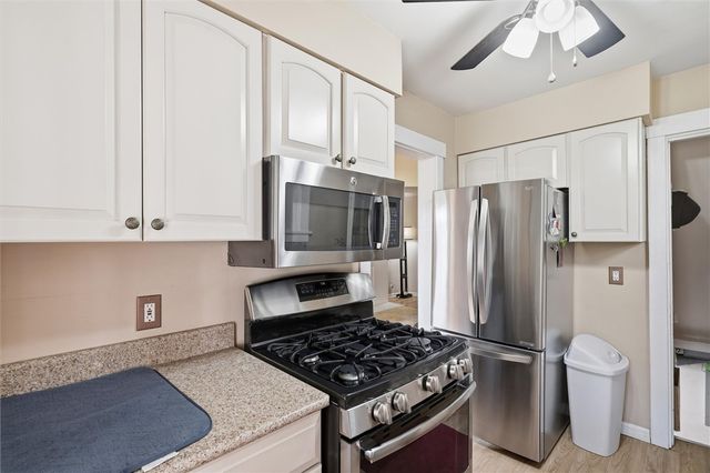 2208 Delaware Ave, Swissvale, PA 15218