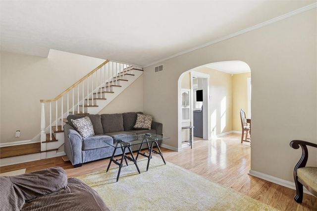 2208 Delaware Ave, Swissvale, PA 15218