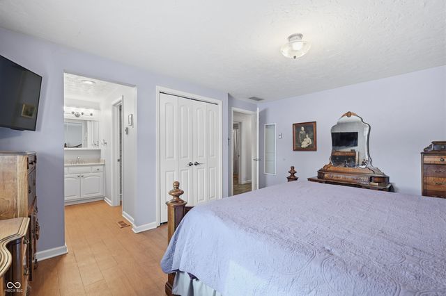 124 E Michelle Lane, Pendleton, IN 46064