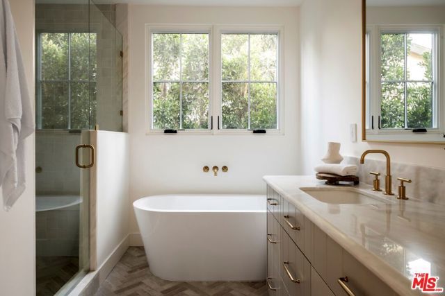 3770 May Street, Los Angeles, CA 90066