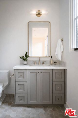 3770 May Street, Los Angeles, CA 90066