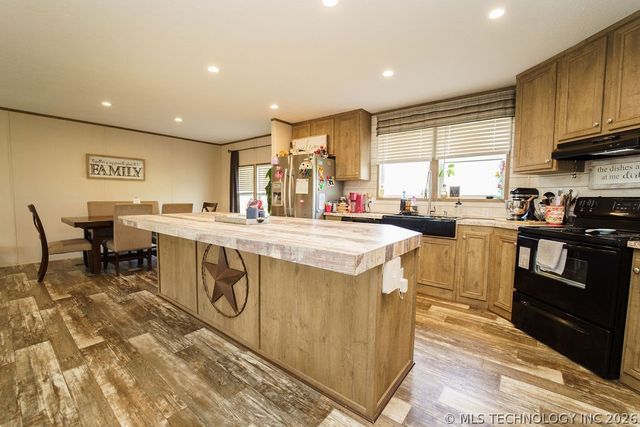 29365 E 181st Street S, Haskell, OK 74436