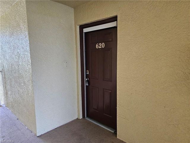 4135 residence DR 620, Fort Myers, FL 33901