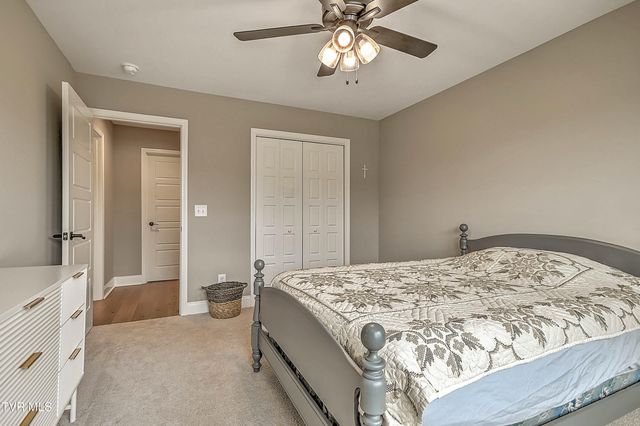 4091 Maize Place, Piney Flats, TN 37686