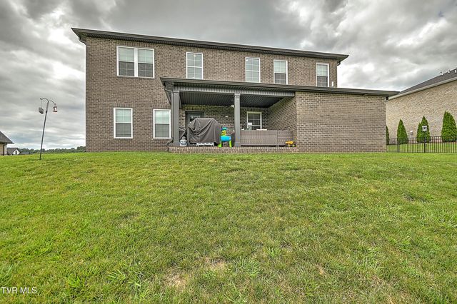 4091 Maize Place, Piney Flats, TN 37686