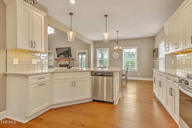 4091 Maize Place, Piney Flats, TN 37686