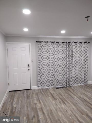 727 AUBURN RD, Fairless Hills, PA 19030