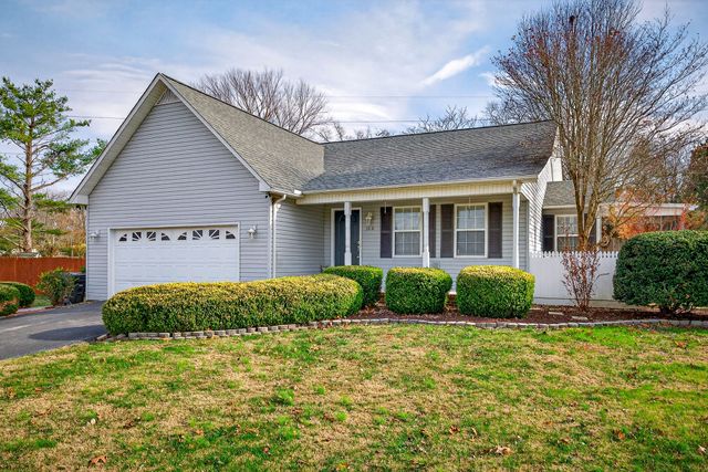 2818 Oak Haven Pl, Cookeville, TN 38506