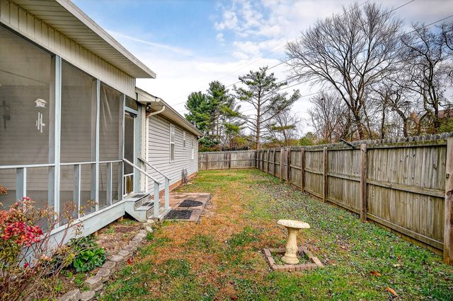 2818 Oak Haven Pl, Cookeville, TN 38506