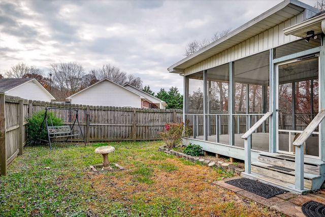 2818 Oak Haven Pl, Cookeville, TN 38506