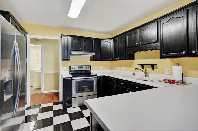 2818 Oak Haven Pl, Cookeville, TN 38506