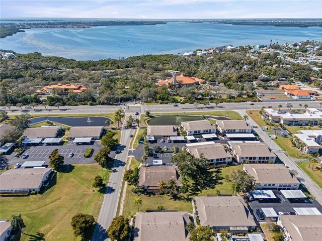 2835 74TH STREET W, Bradenton, FL 34209