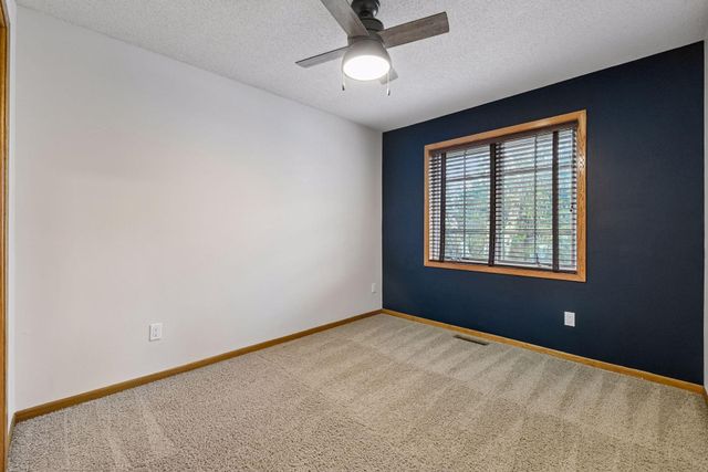 667 Liberty Heights Drive, Chaska, MN 55318