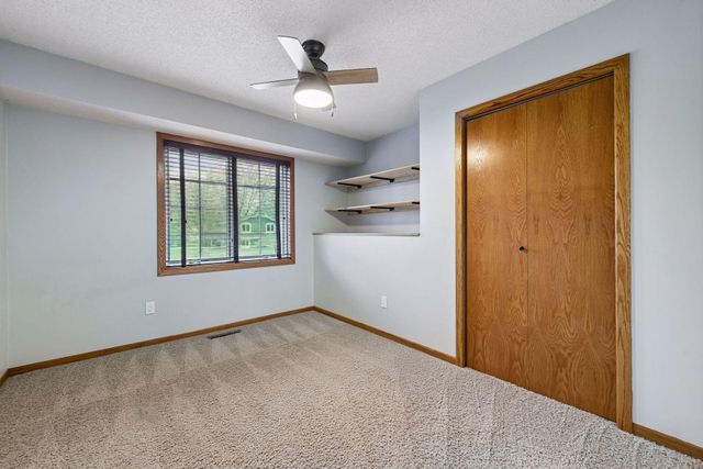 667 Liberty Heights Drive, Chaska, MN 55318