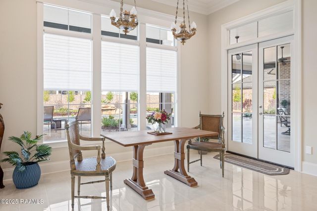 402 Rutherford Court, Lafayette, LA 70503