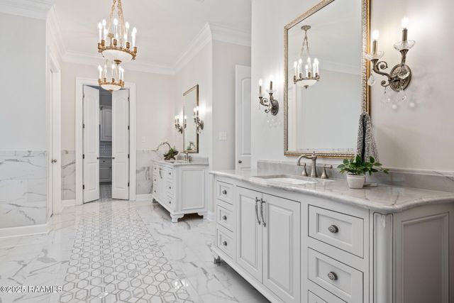 402 Rutherford Court, Lafayette, LA 70503