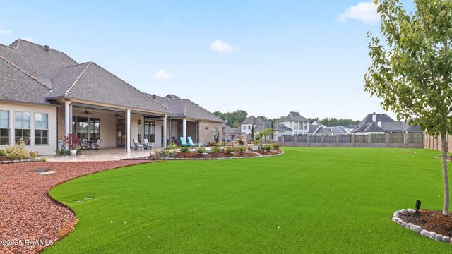 402 Rutherford Court, Lafayette, LA 70503