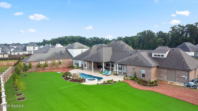 402 Rutherford Court, Lafayette, LA 70503