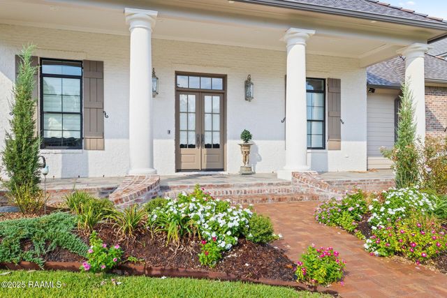 402 Rutherford Court, Lafayette, LA 70503