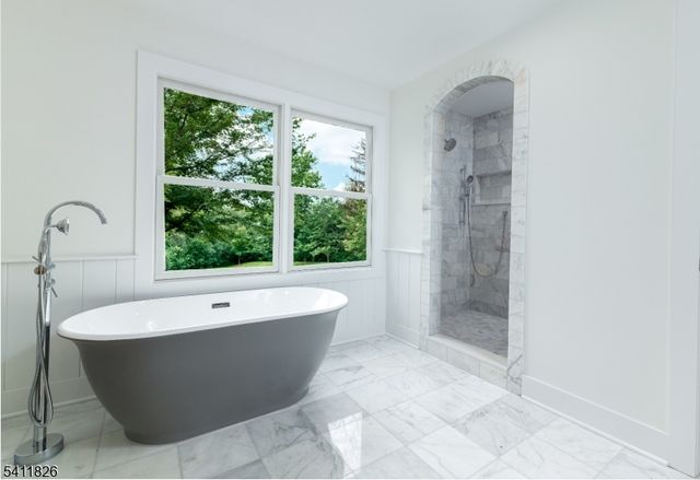 22 Floral St, Chatham Twp., NJ 07928