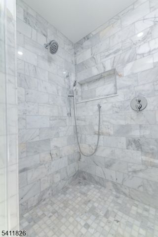 22 Floral St, Chatham Twp., NJ 07928