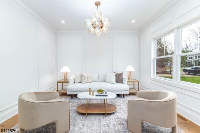 22 Floral St, Chatham Twp., NJ 07928