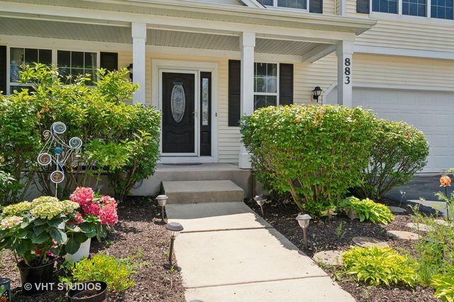 883 W Courtland Street, Mundelein, IL 60060