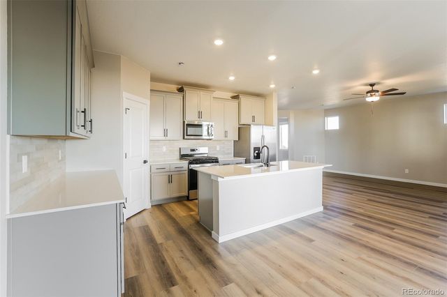 17861 E 94th Avenue, Commerce City, CO 80022