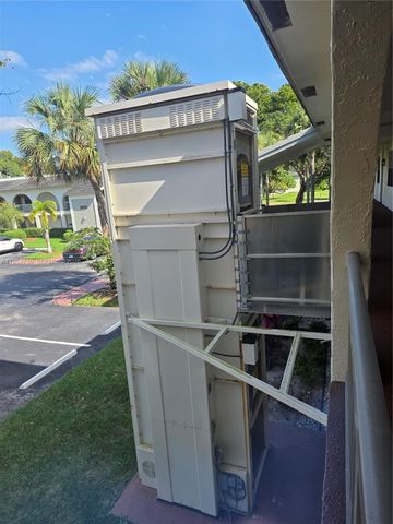 2612 Nassau Bend E2, Coconut Creek, FL 33066