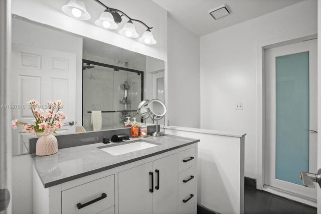 16941 Royal Poinciana Dr, Weston, FL 33326