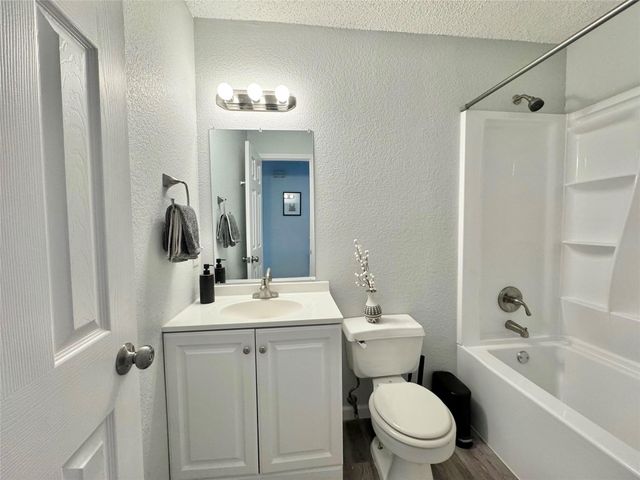 10264 Sunset View Drive, Fort Worth, TX 76108